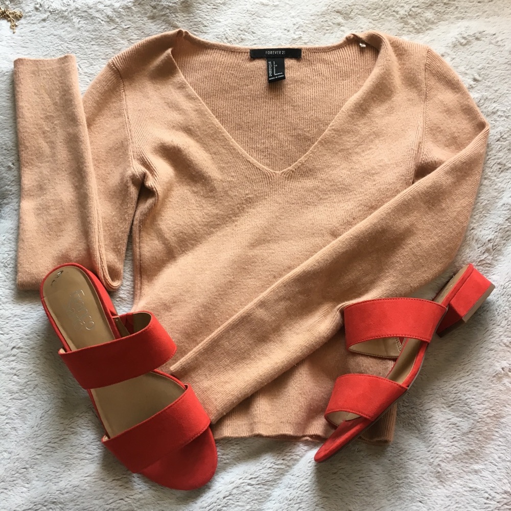 Cropped sweater - tan